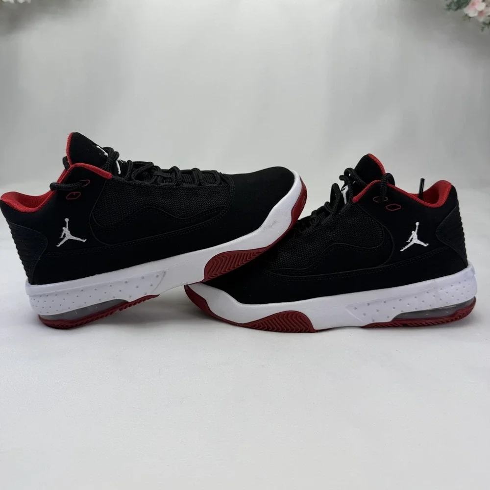 Nike Air Jordan Max Aura 2 Black Gym‎ Red White CN8094-016 Size 5.5Y